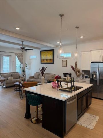 229 Scottsdale Drive, Marietta, GA 30064