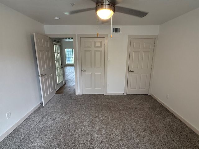 230 E 5th Street 303, Dallas, TX 75203