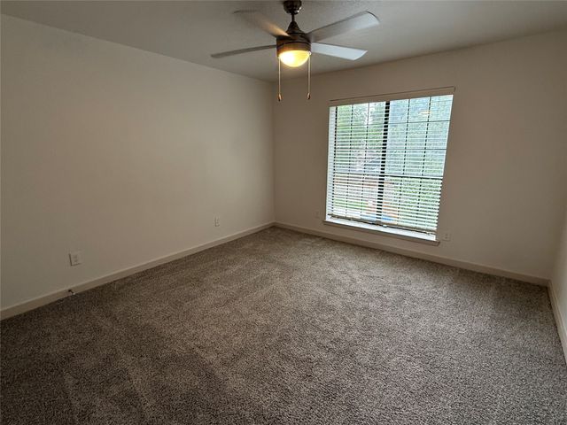 230 E 5th Street 303, Dallas, TX 75203