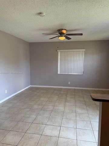 402 Lakeside Dr 108, Margate, FL 33063