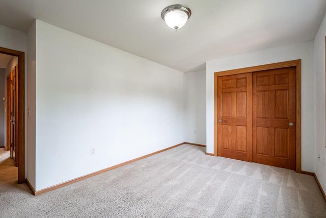 2309 Summit AVENUE, Waukesha, WI 53188
