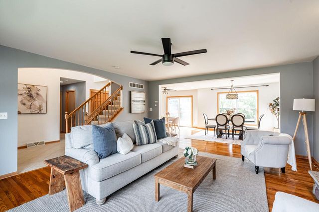 2309 Summit AVENUE, Waukesha, WI 53188