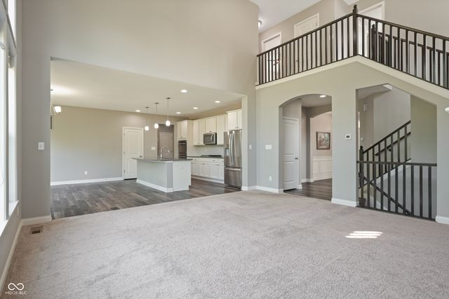 650 Ridge Gate Drive, Brownsburg, IN 46112