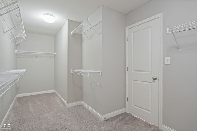 650 Ridge Gate Drive, Brownsburg, IN 46112