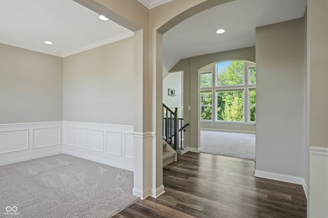 650 Ridge Gate Drive, Brownsburg, IN 46112