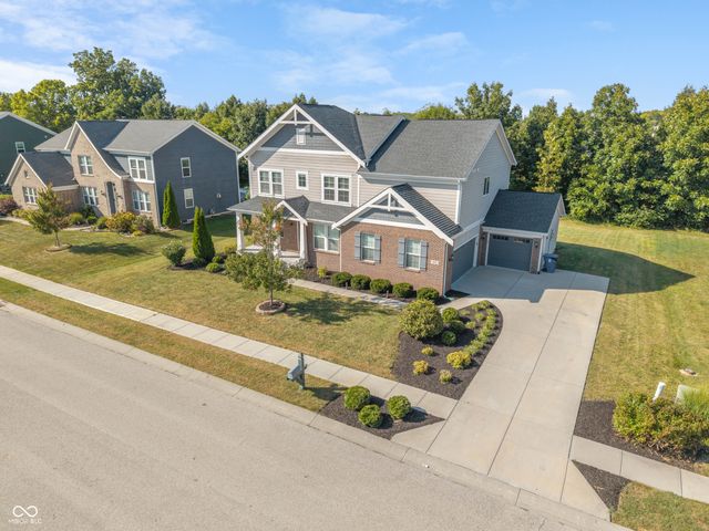 650 Ridge Gate Drive, Brownsburg, IN 46112