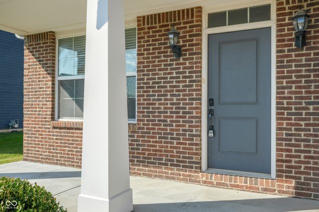 650 Ridge Gate Drive, Brownsburg, IN 46112