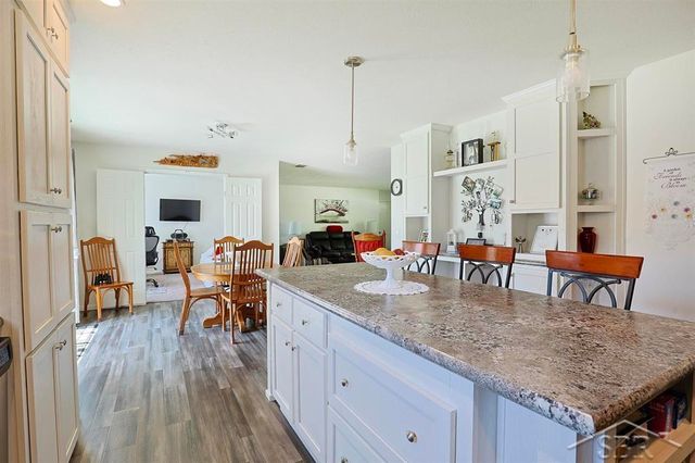 531 W Myrtle Street, Edenville Twp, MI 48657