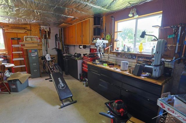 531 W Myrtle Street, Edenville Twp, MI 48657