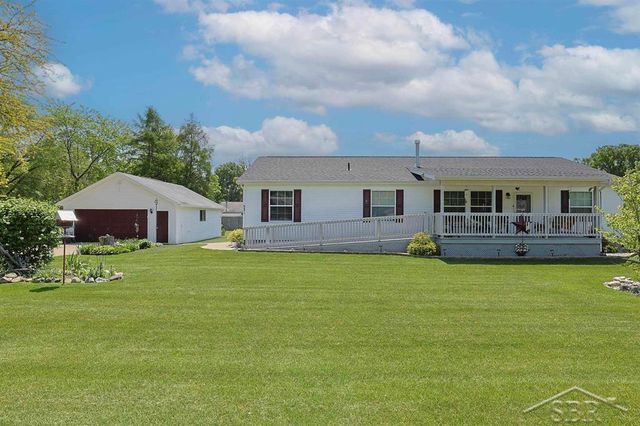 531 W Myrtle Street, Edenville Twp, MI 48657