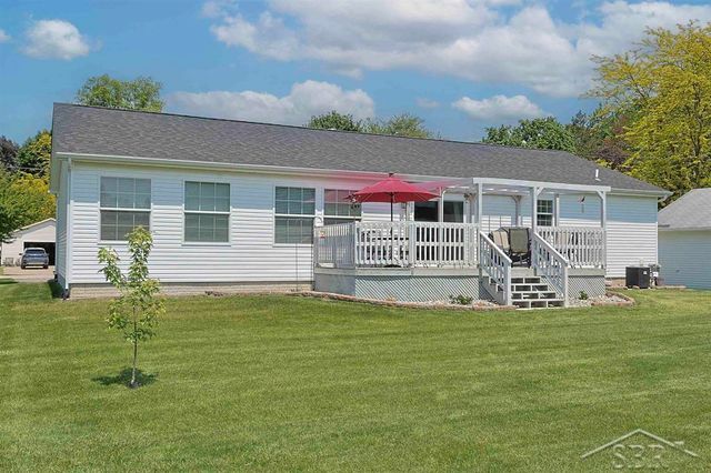 531 W Myrtle Street, Edenville Twp, MI 48657
