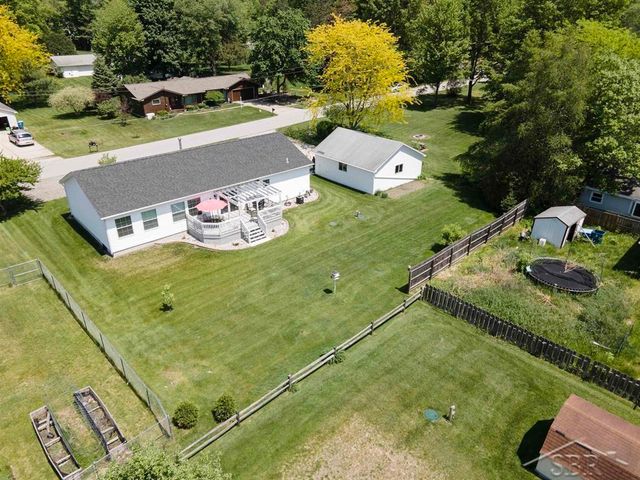 531 W Myrtle Street, Edenville Twp, MI 48657