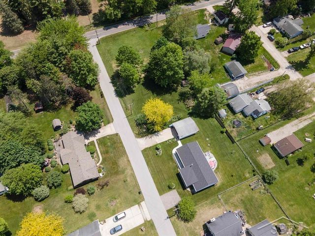 531 W Myrtle Street, Edenville Twp, MI 48657