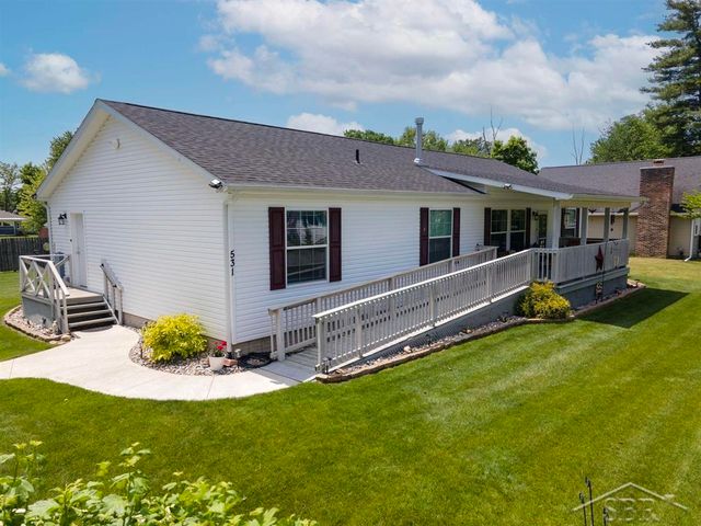 531 W Myrtle Street, Edenville Twp, MI 48657