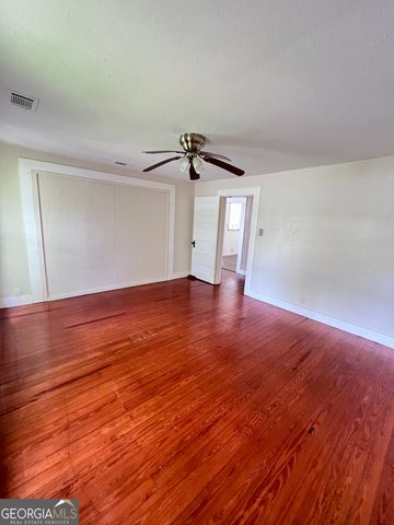 500 Georgia Avenue, Woodbine, GA 31569