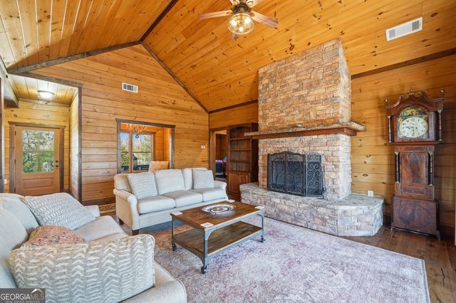 605 Toccoa Preserve Lane, Blue Ridge, GA 30513