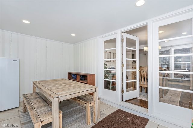 16237 Forest Hills Boulevard, Cleveland Heights, OH 44112