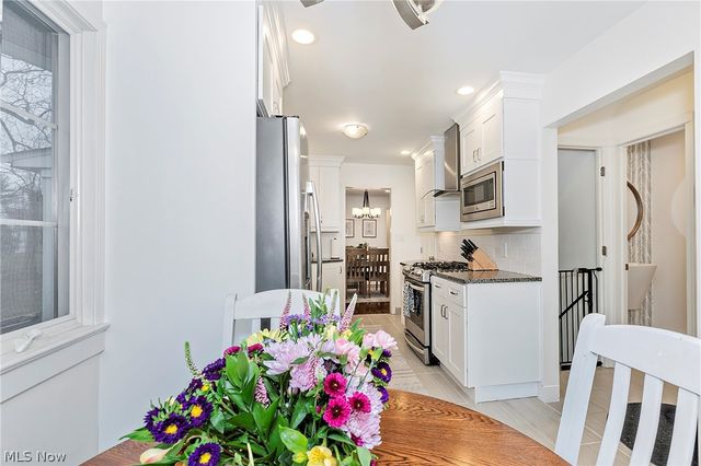 16237 Forest Hills Boulevard, Cleveland Heights, OH 44112