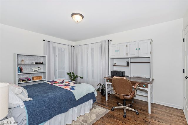 16237 Forest Hills Boulevard, Cleveland Heights, OH 44112