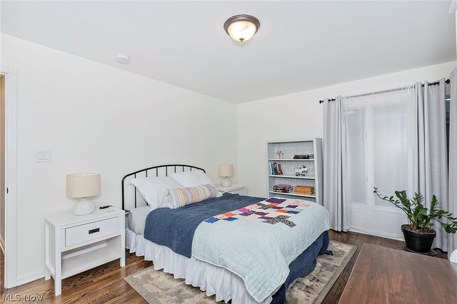 16237 Forest Hills Boulevard, Cleveland Heights, OH 44112