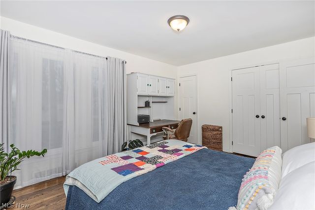 16237 Forest Hills Boulevard, Cleveland Heights, OH 44112