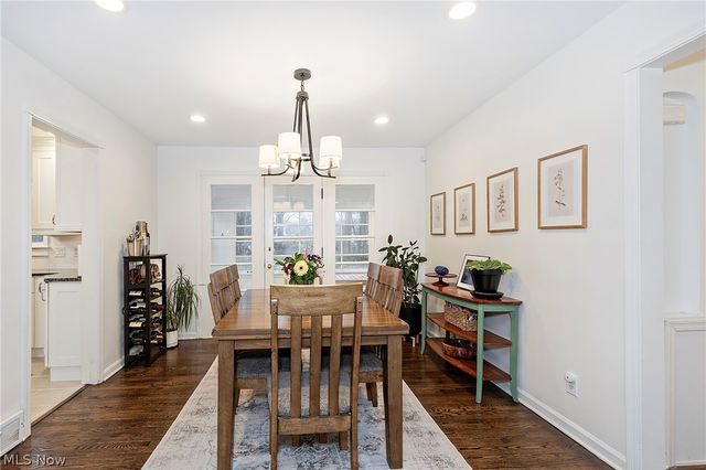 16237 Forest Hills Boulevard, Cleveland Heights, OH 44112