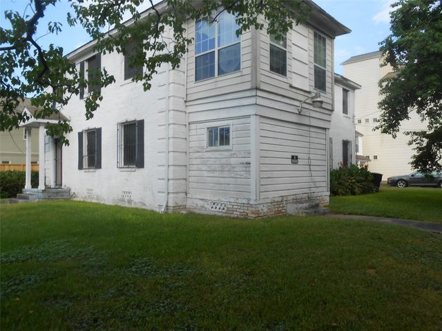 4919 La Branch Street, Houston, TX 77004