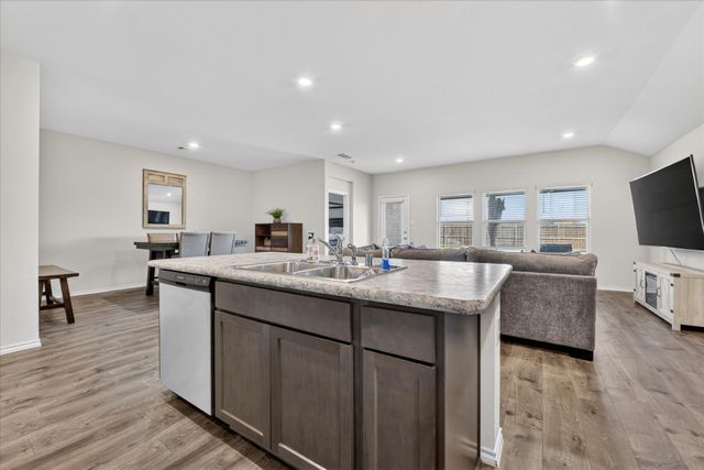 216 Samuel Street, Denton, TX 76207