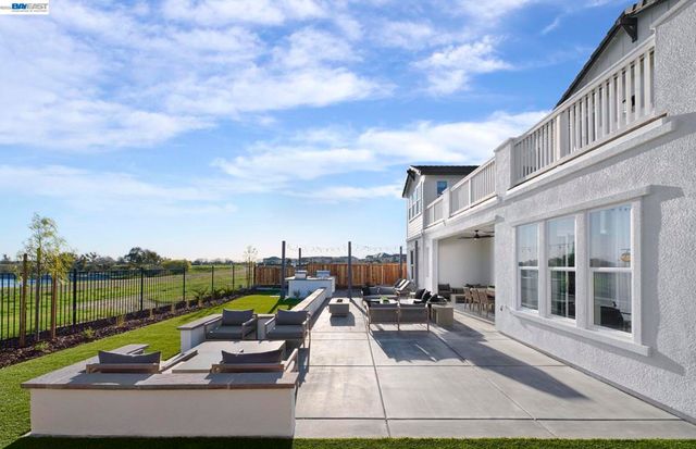 1613 Riverfront Drive, Lathrop, CA 95330