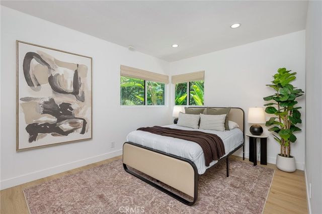 8231 W 83rd Street, Playa Del Rey, CA 90293