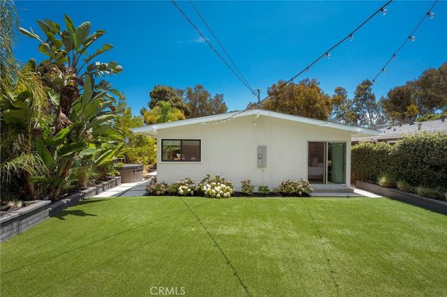 8231 W 83rd Street, Playa Del Rey, CA 90293