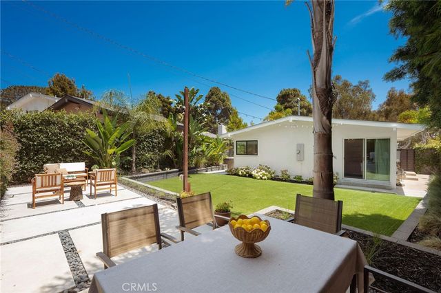 8231 W 83rd Street, Playa Del Rey, CA 90293