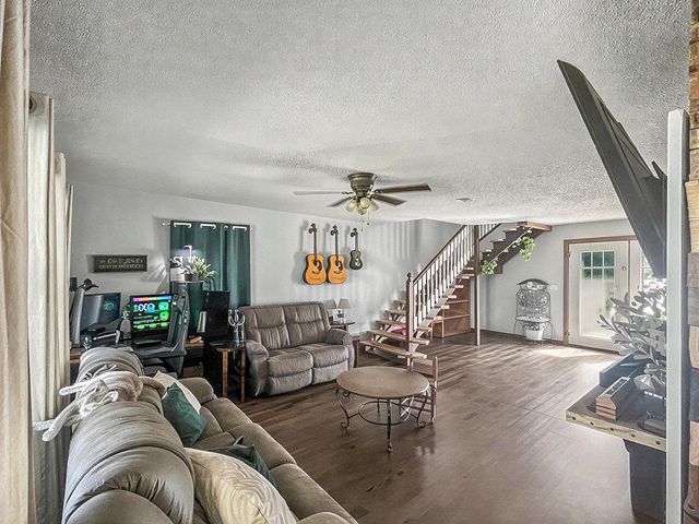 330 Boswell Road, Forsyth, MO 65653