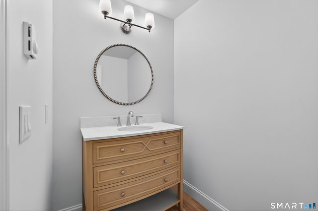 37 Hewitt Road B6, Stonington, CT 06355