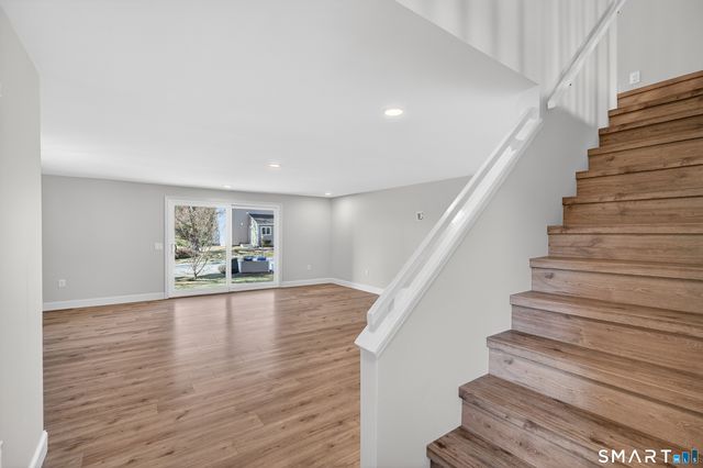 37 Hewitt Road B6, Stonington, CT 06355