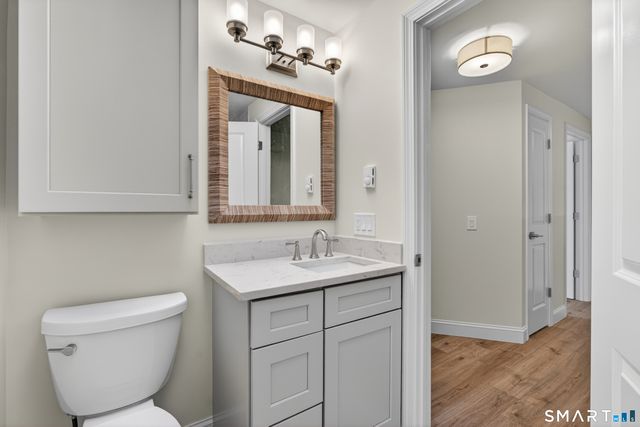 37 Hewitt Road B6, Stonington, CT 06355