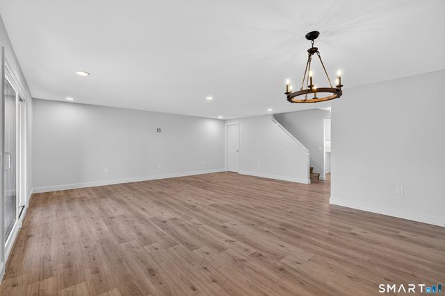 37 Hewitt Road B6, Stonington, CT 06355