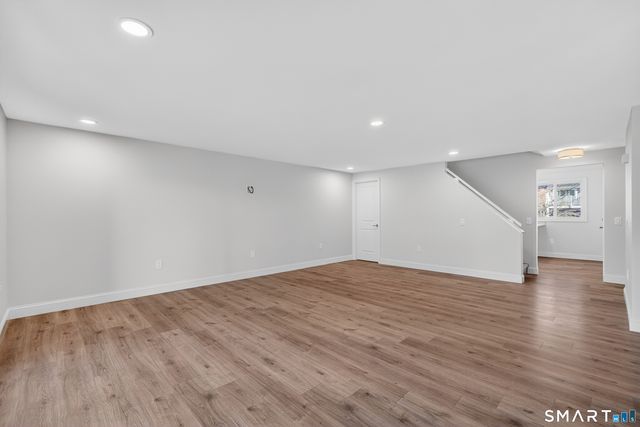 37 Hewitt Road B6, Stonington, CT 06355