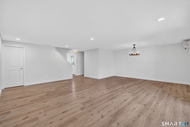 37 Hewitt Road B6, Stonington, CT 06355