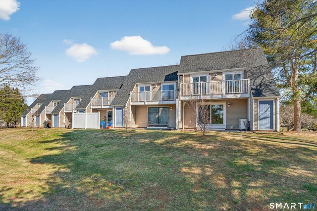 37 Hewitt Road B6, Stonington, CT 06355