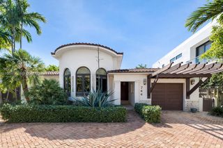 744 Lakeview Dr, Miami Beach, FL 33140