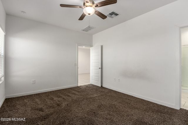 12727 E Joffroy Drive, Vail, AZ 85641