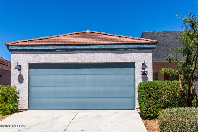 12727 E Joffroy Drive, Vail, AZ 85641