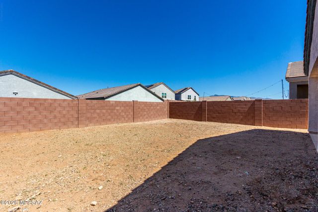 12727 E Joffroy Drive, Vail, AZ 85641