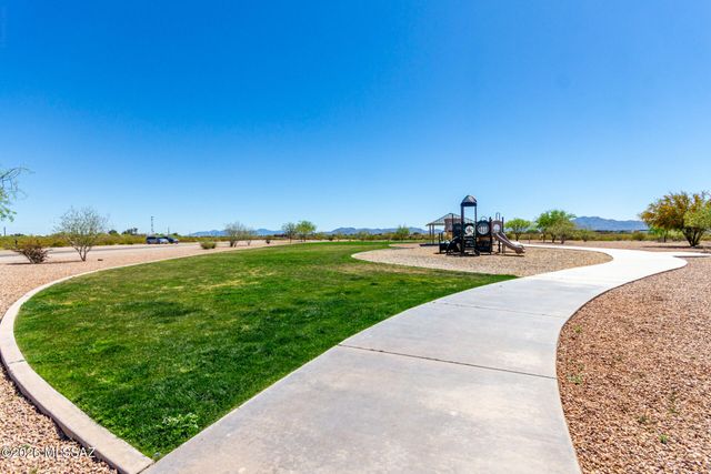 12727 E Joffroy Drive, Vail, AZ 85641