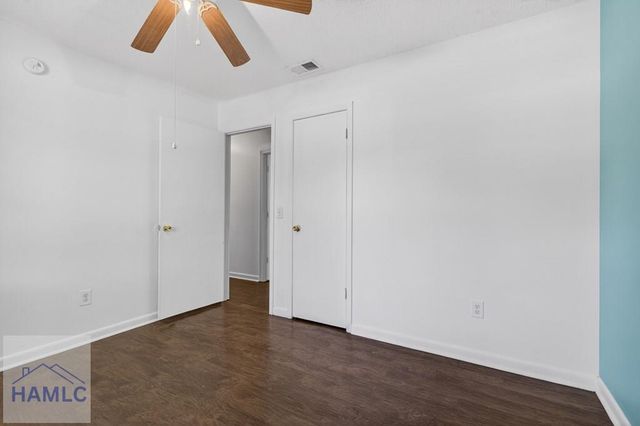 241 Deerwood Drive, Hinesville, GA 31313