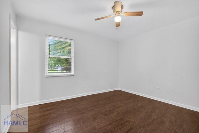 241 Deerwood Drive, Hinesville, GA 31313