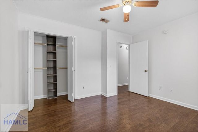 241 Deerwood Drive, Hinesville, GA 31313