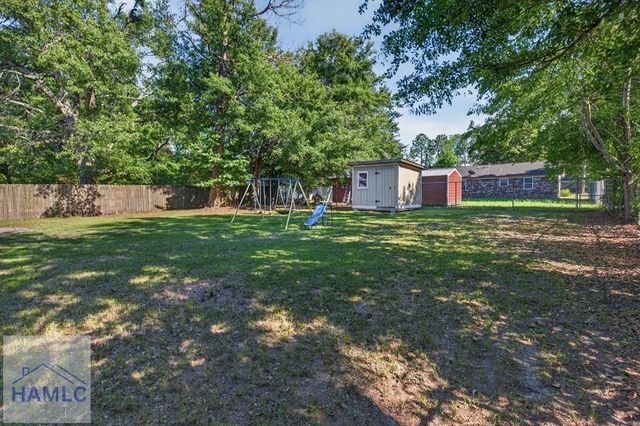 241 Deerwood Drive, Hinesville, GA 31313