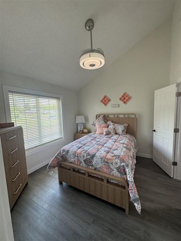 253 Greenwood Avenue, Battle Creek, MI 49037